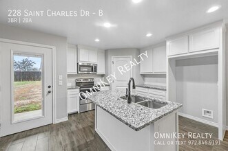 228 St Charles Dr in Springtown, TX - Building Photo - Building Photo
