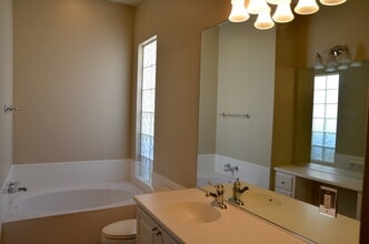 11835 Gennaro Ln in Orlando, FL - Building Photo - Building Photo