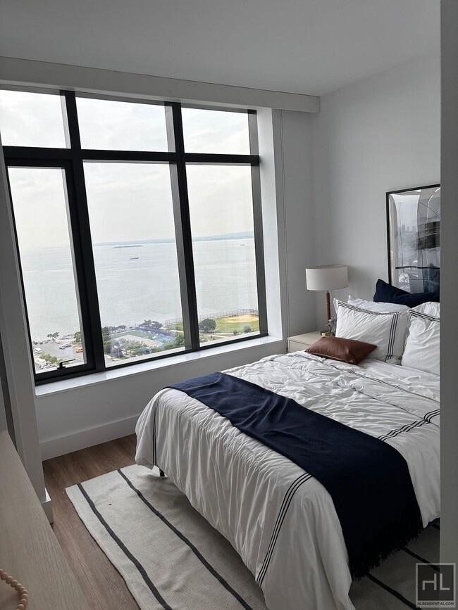 Cropsey Ave in Brooklyn, NY - Building Photo - Building Photo