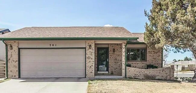 property at 701 43rd Ave