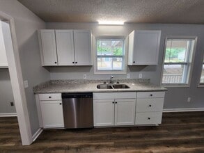 709 W Creek Cir in Monroe, GA - Building Photo - Building Photo