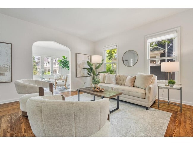 property at 1621 W 25th St