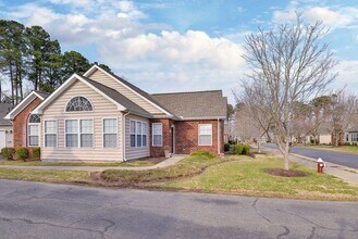 115 Hautz Way in Yorktown, VA - Building Photo - Building Photo