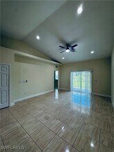 2433 Vernon Ave S in Lehigh Acres, FL - Building Photo - Building Photo