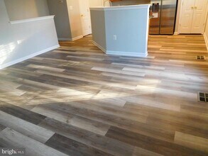 2825 Forest Run Dr in Forestville, MD - Building Photo - Building Photo