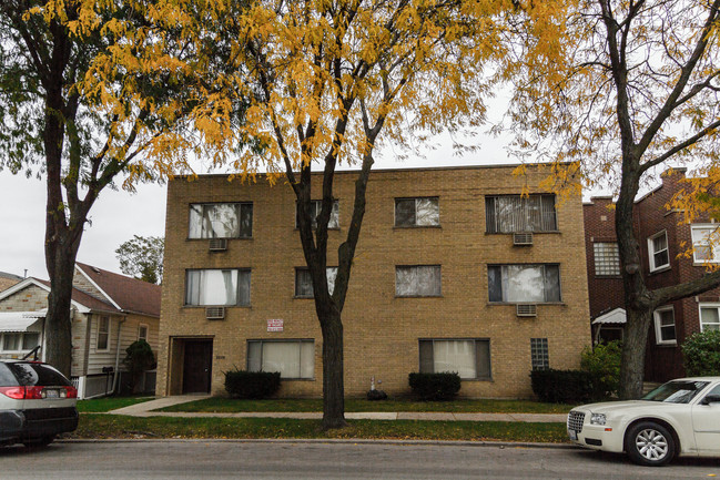 2825 Ridgeland Ave in Berwyn, IL - Building Photo - Building Photo