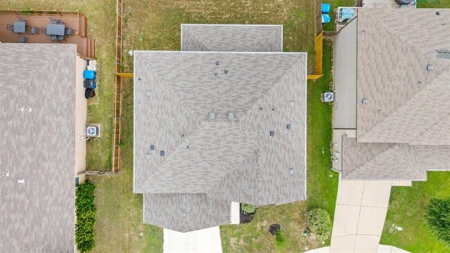 301 Quarry Rock Cove in Liberty Hill, TX - Building Photo - Building Photo