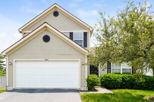5945 Whitehaven Dr in Galloway, OH - Building Photo