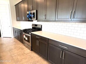 16943 W Las Palmaritas Dr in Waddell, AZ - Building Photo - Building Photo