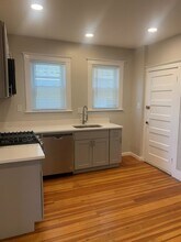 1 Hazel St-Unit -1R in Salem, MA - Building Photo - Building Photo