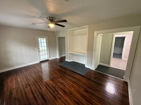 3605 Emanuel Ave in Brunswick, GA - Building Photo