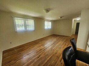 13416 Tamarack Rd in Silver Spring, MD - Building Photo - Building Photo