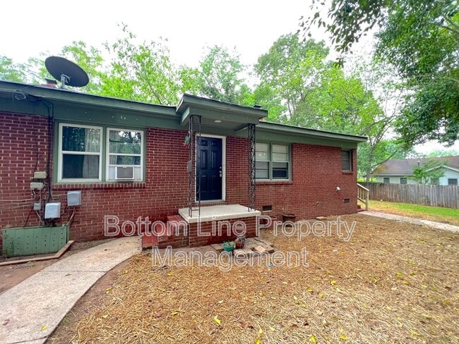 2831 Parkway Ave in Charlotte, NC - Building Photo - Building Photo