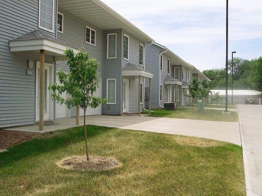 Phoenix Condominiums Apartments in Coralville, IA - Building Photo - Building Photo