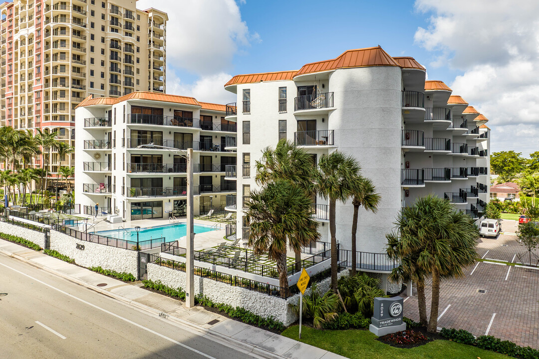 Tradewinds by the Sea in Fort Lauderdale, FL - Building Photo