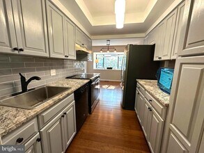 1526 Scandia Cir in Reston, VA - Building Photo - Building Photo