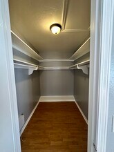 2638 SW 60th St in Oklahoma City, OK - Building Photo - Building Photo