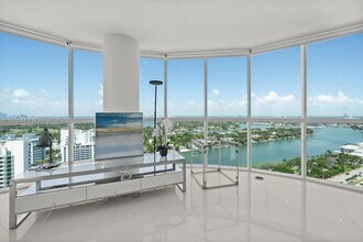 6301 Collins Ave, Unit 2705 in Miami Beach, FL - Building Photo - Building Photo