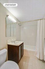121 E 23rd St in New York, NY - Building Photo - Building Photo