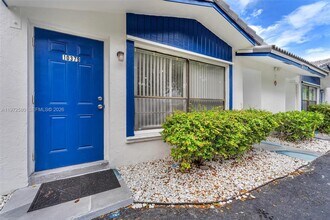 10379 NW 35th St in Coral Springs, FL - Building Photo - Building Photo