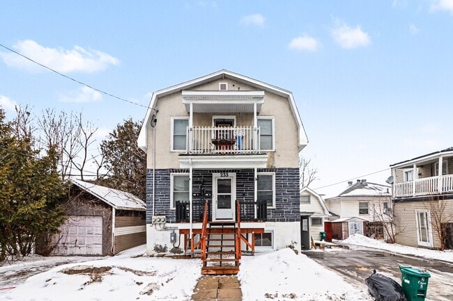 property at 233 Hector-Hotte Wy