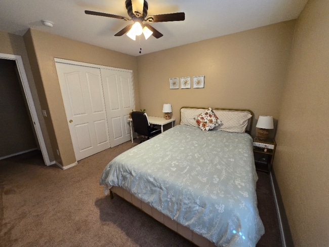 2215 W Nancy Ln in Phoenix, AZ - Building Photo - Building Photo