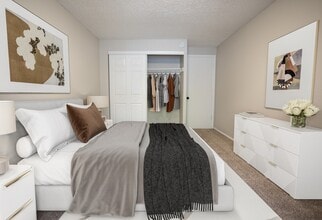 Roman Villa Apartments in Denver, CO - Foto de edificio - Building Photo