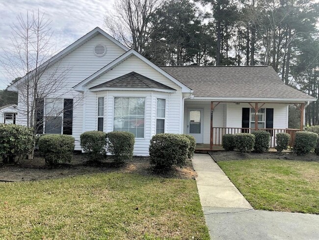 property at 3650 Farmington Pl