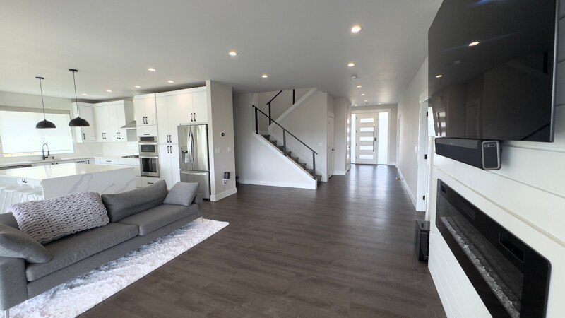 2120 Lagerwey Circle in Lynden, WA - Building Photo