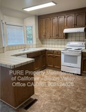 206 Pennsylvania Ave in Santa Cruz, CA - Building Photo - Building Photo