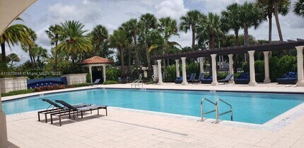 11746 SW 13th Ln in Pembroke Pines, FL - Building Photo - Building Photo