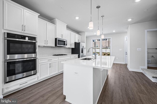 3505 Lucca Ln in Ellicott City, MD - Building Photo - Building Photo