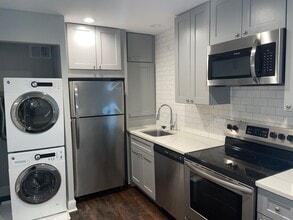 1826 Merriman Ave in Charlotte, NC - Building Photo - Building Photo