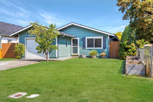 property at 734 SW K St