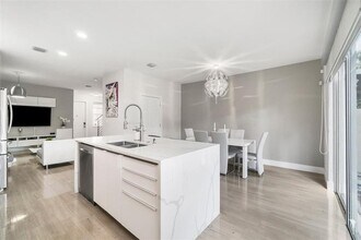 4777 NW 116th Terrace in Coral Springs, FL - Building Photo - Building Photo