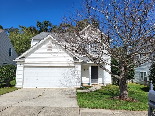 5925 Hidden Meadow Ln