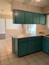 7529 Walnuthill Ct in Watauga, TX - Foto de edificio - Building Photo