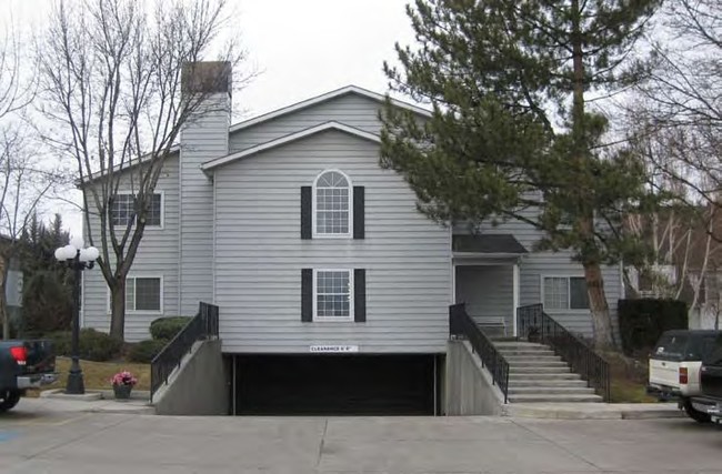 Maple Grove Apartment Homes in Twin Falls, ID - Building Photo - Building Photo