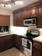 5187 Europa Dr in Boynton Beach, FL - Building Photo - Building Photo