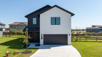 3002 Alpha Wolf Ct in College Station, TX - Building Photo