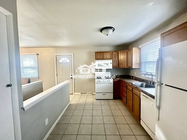 4120 SE 15th Ct in Des Moines, IA - Foto de edificio - Building Photo