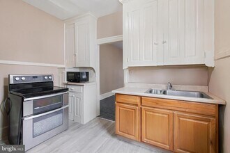 443 Manor St in Lancaster, PA - Building Photo - Building Photo
