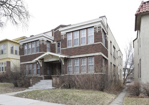 2513 Emerson Ave S in Minneapolis, MN - Building Photo