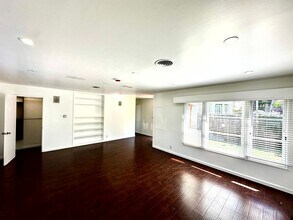607 N El Molino Ave in Pasadena, CA - Building Photo - Building Photo