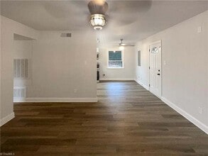 4043 Larkspur Pl in Winston-Salem, NC - Building Photo - Building Photo