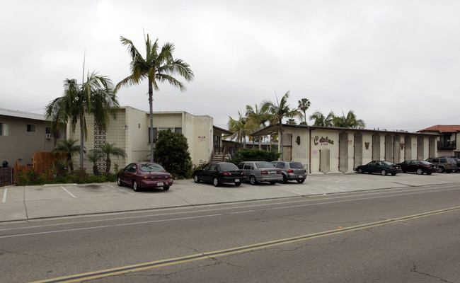 Catalina in San Diego, CA - Building Photo - Building Photo