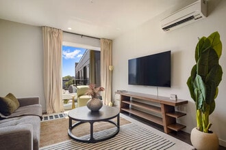 51 S Broadway in White Plains, NY - Building Photo - Building Photo