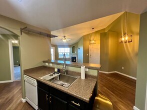 5694 N Gibralter Way in Aurora, CO - Building Photo - Building Photo