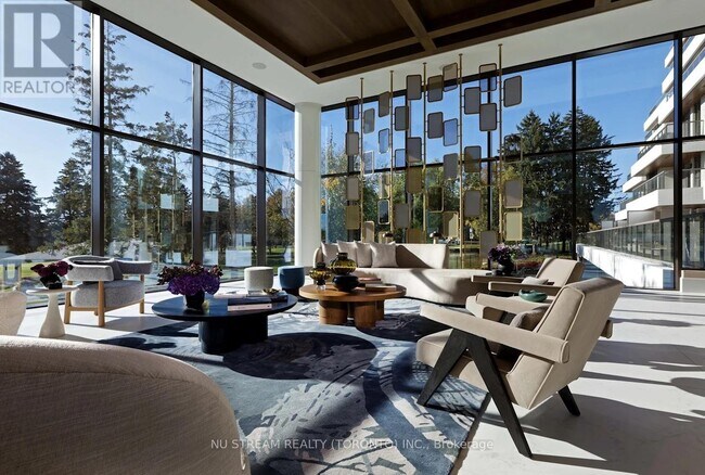 399 Royal Orchard Blvd in Markham, ON - Building Photo - Building Photo