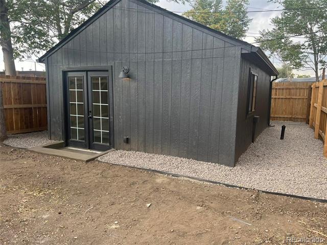 property at 4533 Fillmore St